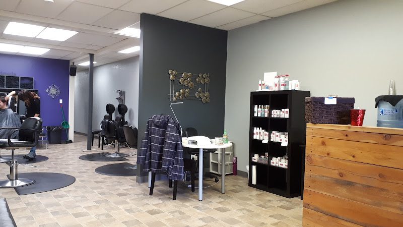 Strut Salon & Spa